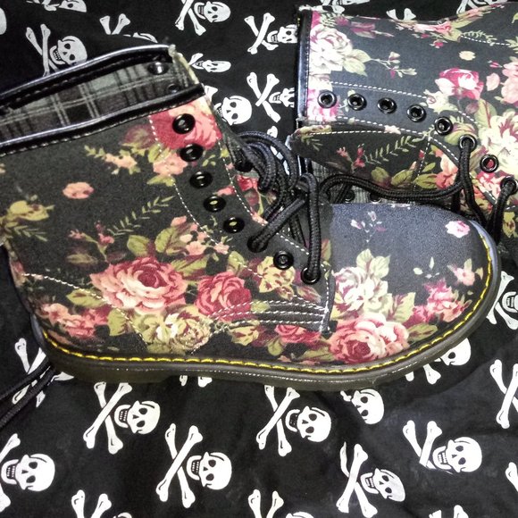 Fashion Binghui Lace Up Combat Boots Floral - Picture 2 of 8